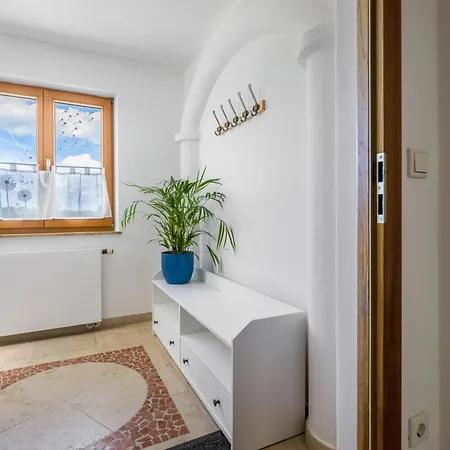 Appartement Mit Bergblick *