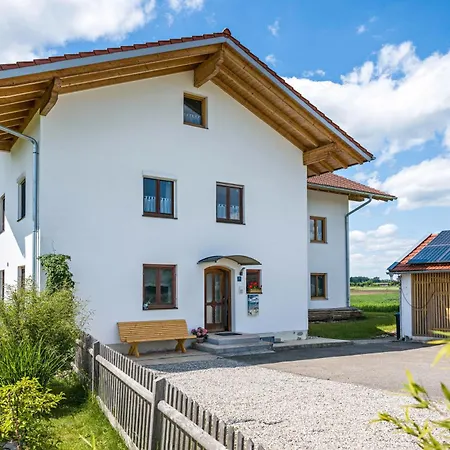 Mit Bergblick Apartment Edling