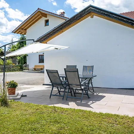 Mit Bergblick Apartment Edling