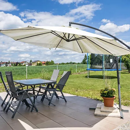 Mit Bergblick Edling
